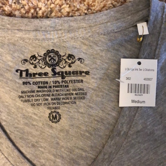 OU Shirt - Picture 2 of 3